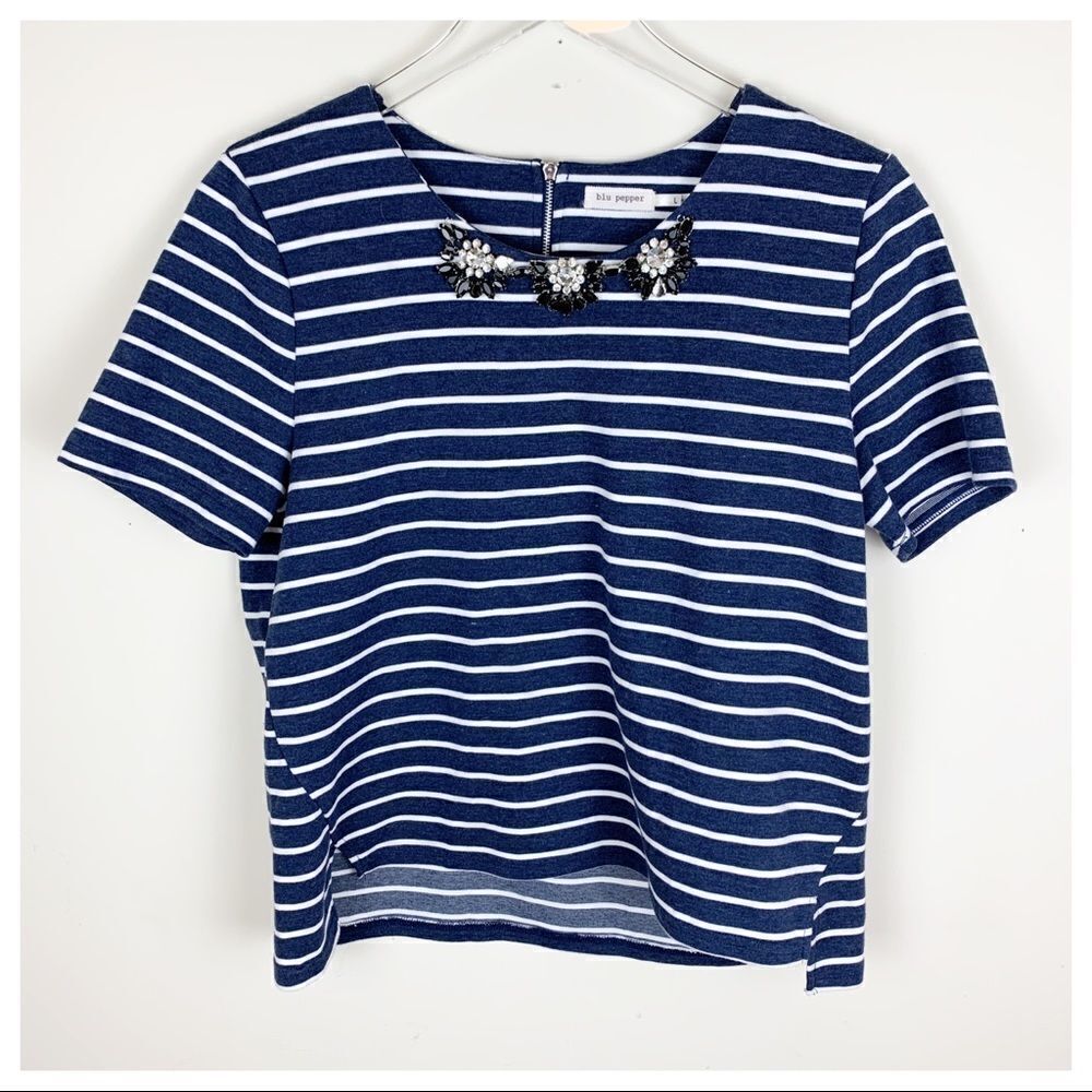 Blu Pepper Blue/White Striped Crop Tee w/Crystals Sz M